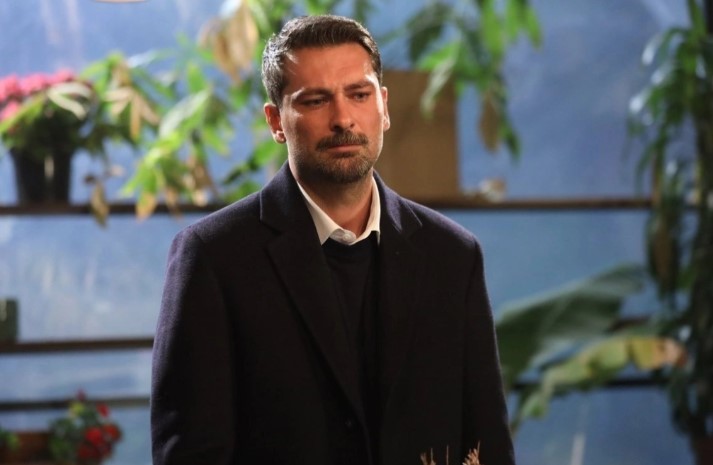 Незнакомец в зеркале 4 серия