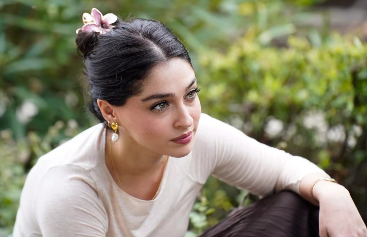 Розы и Грехи 3 серия