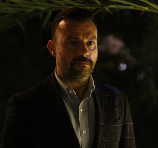 Подозрительный 2 серия